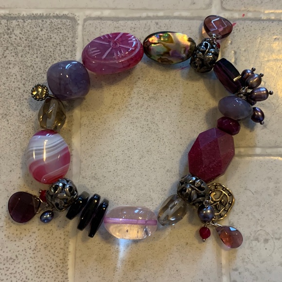 Gorgeous silpadia bracelet